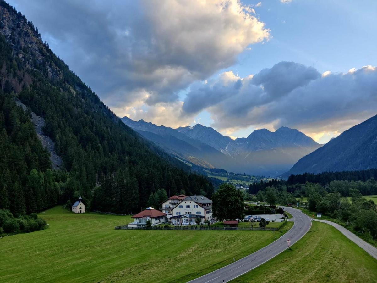 Hotel Bad Salomonsbrunn Антерсельва-ді-Меццо Екстер'єр фото